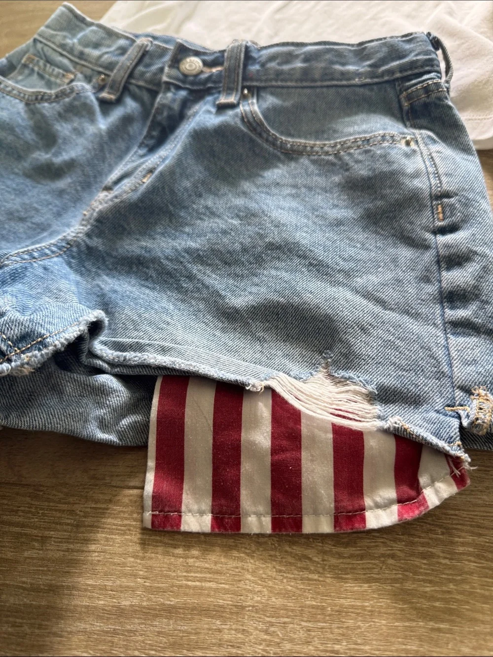 Old Navy Girls' White Short Sleeve Tee & American flag Jean shorts
